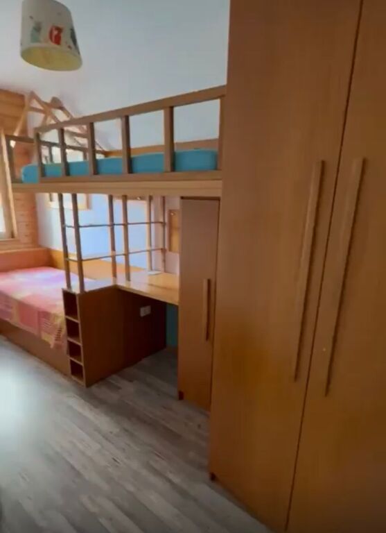 apartament 2+1 me qira tek Tirana e Re