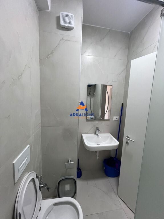 SHITET APARTAMENT 1+1+BALLKON "REZIDENCA KADIU,ALI DEMI" 103.500 EURO (I DISKUTUESHEM)