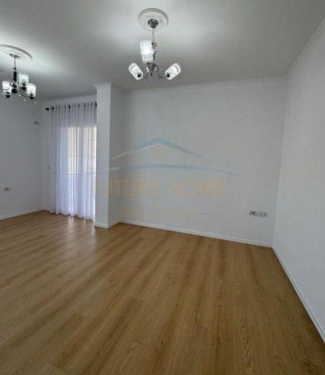For sale, 2+1 Apartment, Fresk, Tirana​