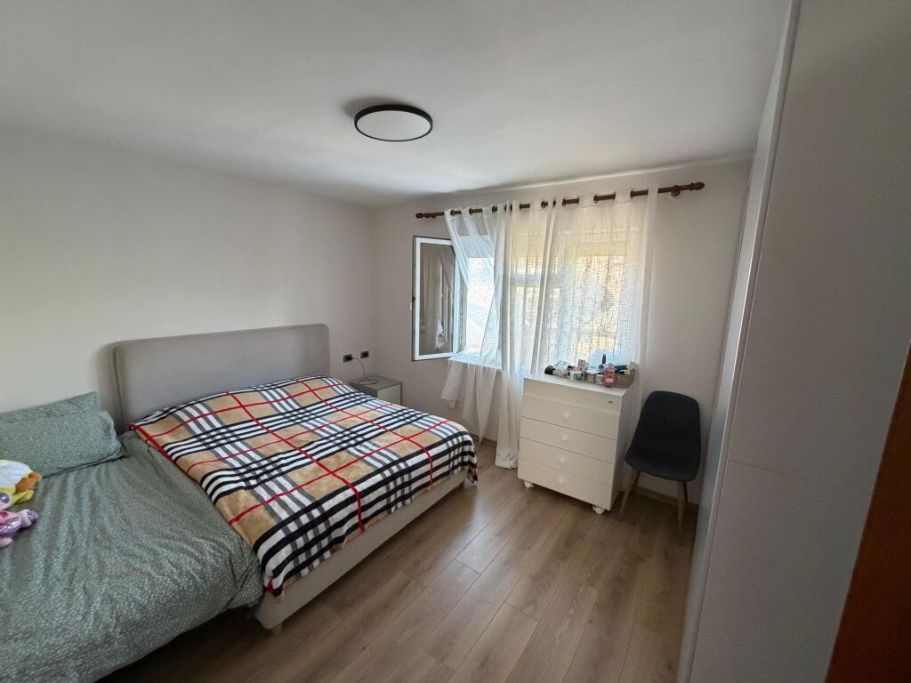 2+1 apartment for sale at Fusha Ali Demi!
