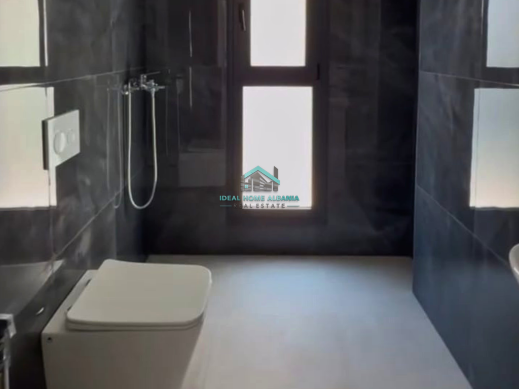 Studio for rent in Lungomare, Vlora