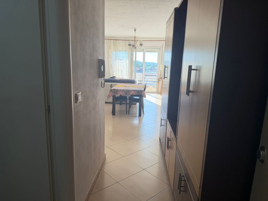 Affittasi 1+1 ASTIR 400€