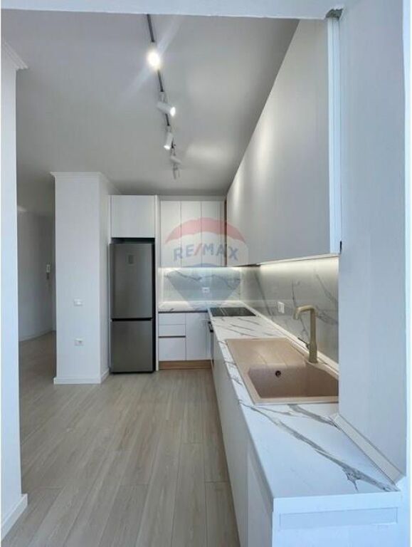 Apartmanet 1+1 me qera Bllok