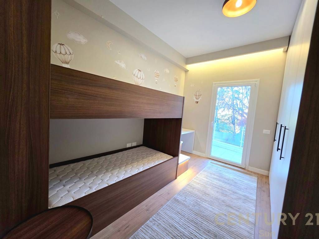APARTMENT 2+1+2 FOR RENT IN THE BOTANICAL GARDEN
