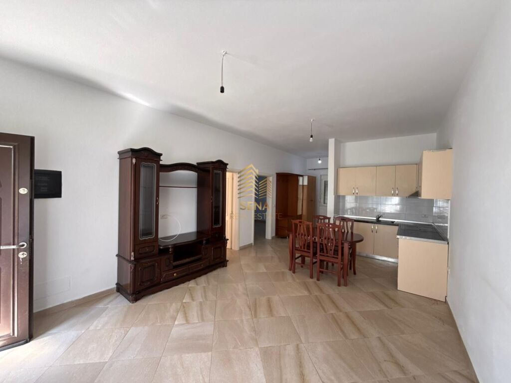 Rent, Apartment 2+1+balcony, Partially Furnished, Fresh, 30,000 Lek/month