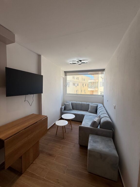 Apartament i konvertuar ne 2+1 me qera afatgjate