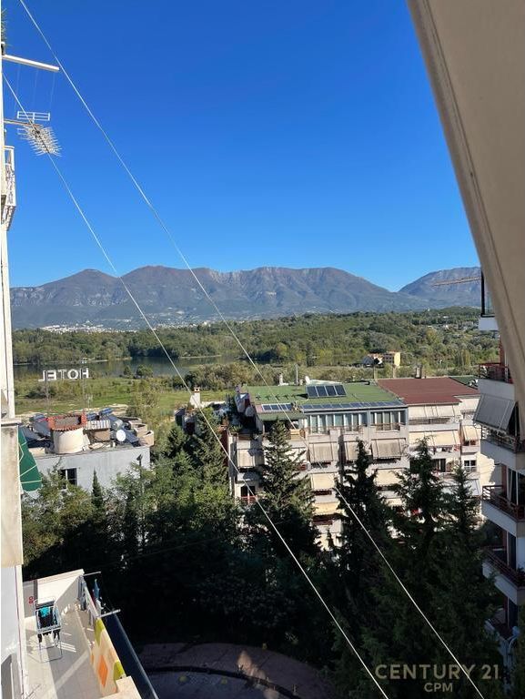 JEPET ME QIRA APARTAMENT 1+1 TEK LIQENI THATE !