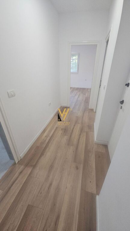 SHITET APARTAMENT 1+1+OBORR TE TIRANA E RE 13.000.000 LEKE