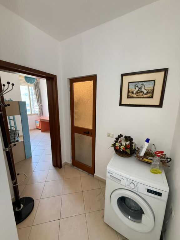 SHITET APARTAMENT 2+1+2 TUALETE PLAZH HEKURUDHA
