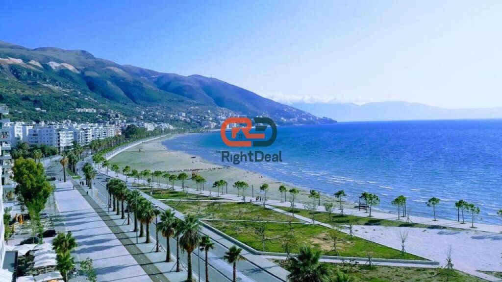 Ne Lungomare Vlore Shitet Njesi Biznesi, Ideal Per Investim!!!