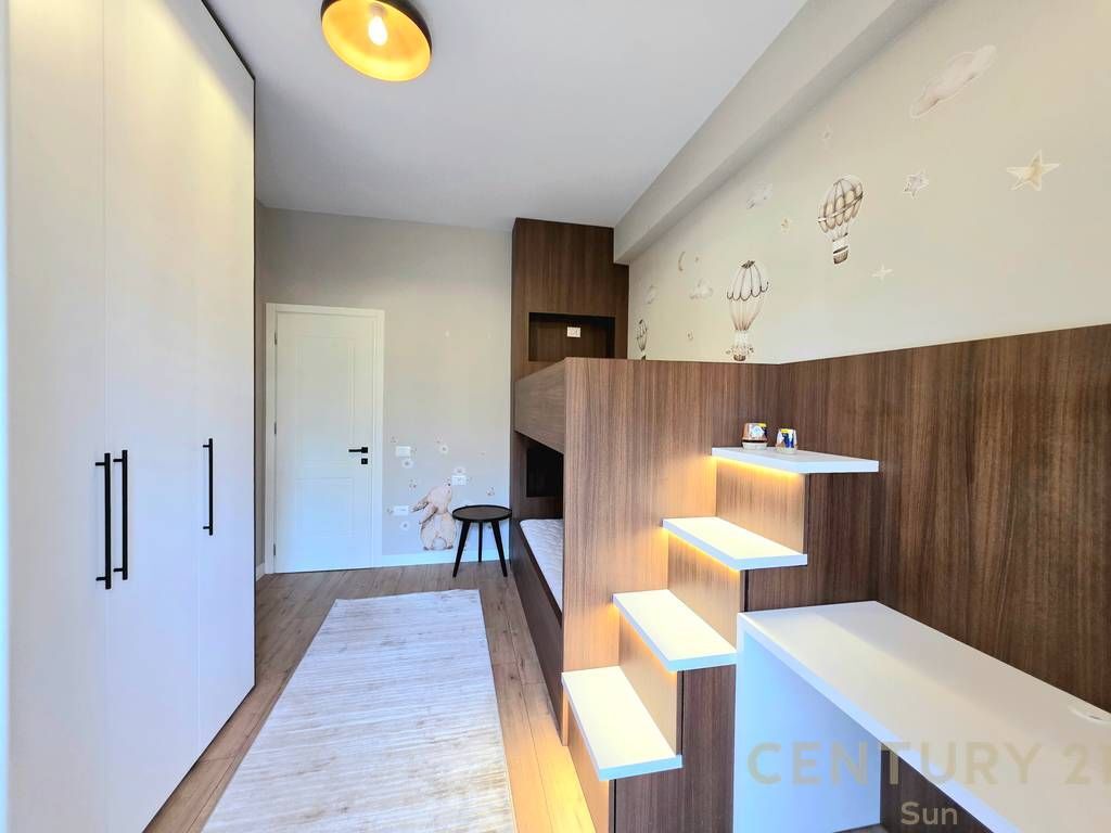 APARTMENT 2+1+2 FOR RENT IN THE BOTANICAL GARDEN