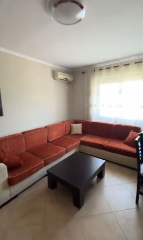 Qera | Apartament 1 + 1 | Rruga Njazi Meka | 350 €/muaj