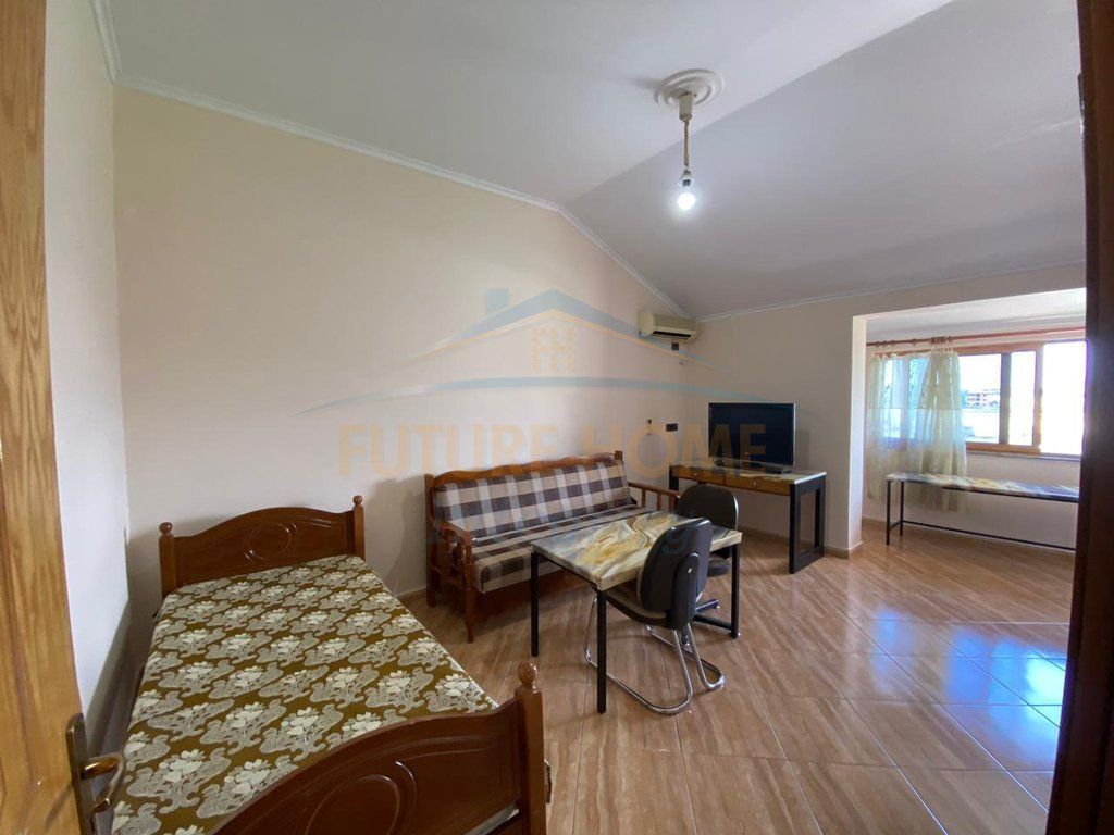 Jap  Apartament  me qera 1+1, Rruga Siri Kodra