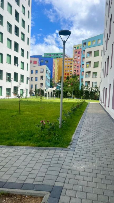 Me Qera: 2+1📍Ali Dem (Rezidenca Kadiu) - Akull i Ri⚜️ - 49,000 Leke/Muaj - S.75m² - Kt.8 || I Sapo Investuar &amp; I Pabanuar me Pare🔥
