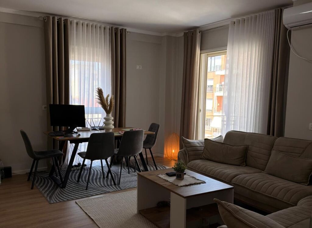 *Apartment 2+1+Balcony for Rent at the Tirana Prosecutor's Office