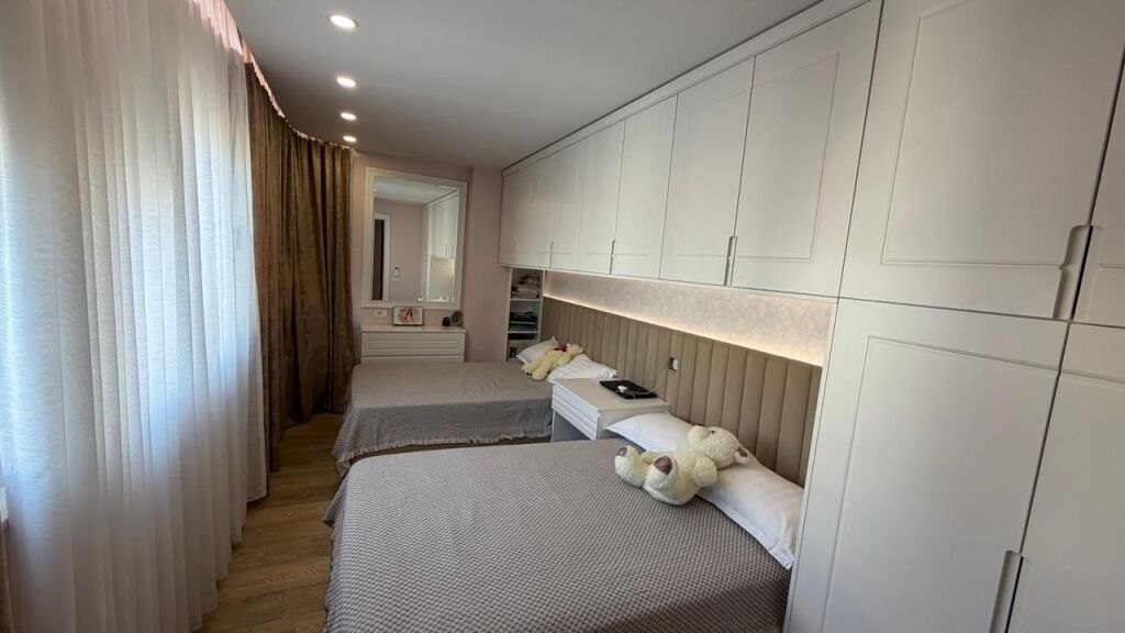 SHITET, APARTAMENT 2+1+2, XHAMIA E TABAKEVE, TIRANA(530581012-25)