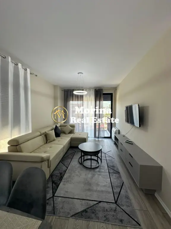 Qera | Apartament 2 + 1 | Xhamllik | 750 €/muaj