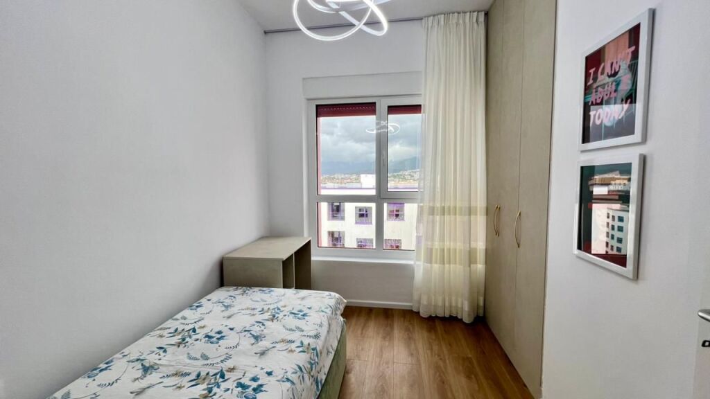 Me Qera: 2+1📍Ali Dem (Rezidenca Kadiu) - Akull i Ri⚜️ - 49,000 Leke/Muaj - S.75m² - Kt.8 || I Sapo Investuar &amp; I Pabanuar me Pare🔥