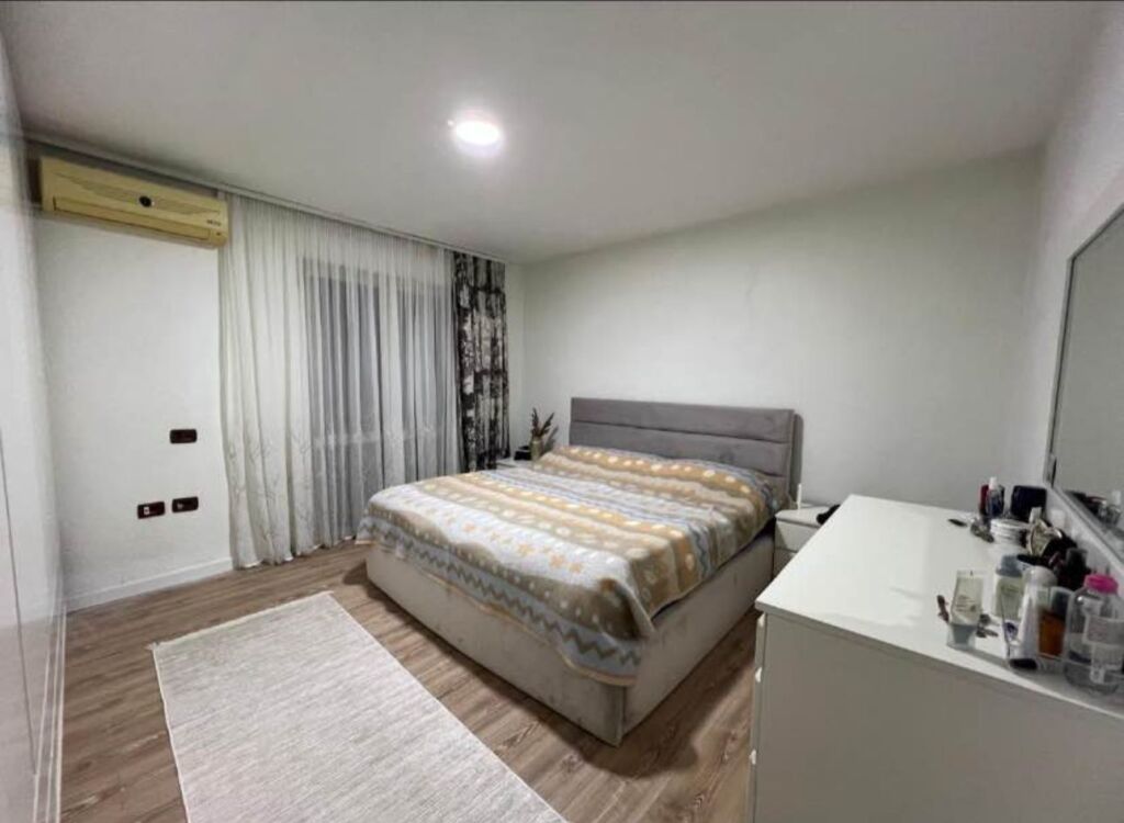 🏡 SHITET APARTAMENT 3+1 – ALI DEMI, RRUGA IDRIZ DOLLAKU
