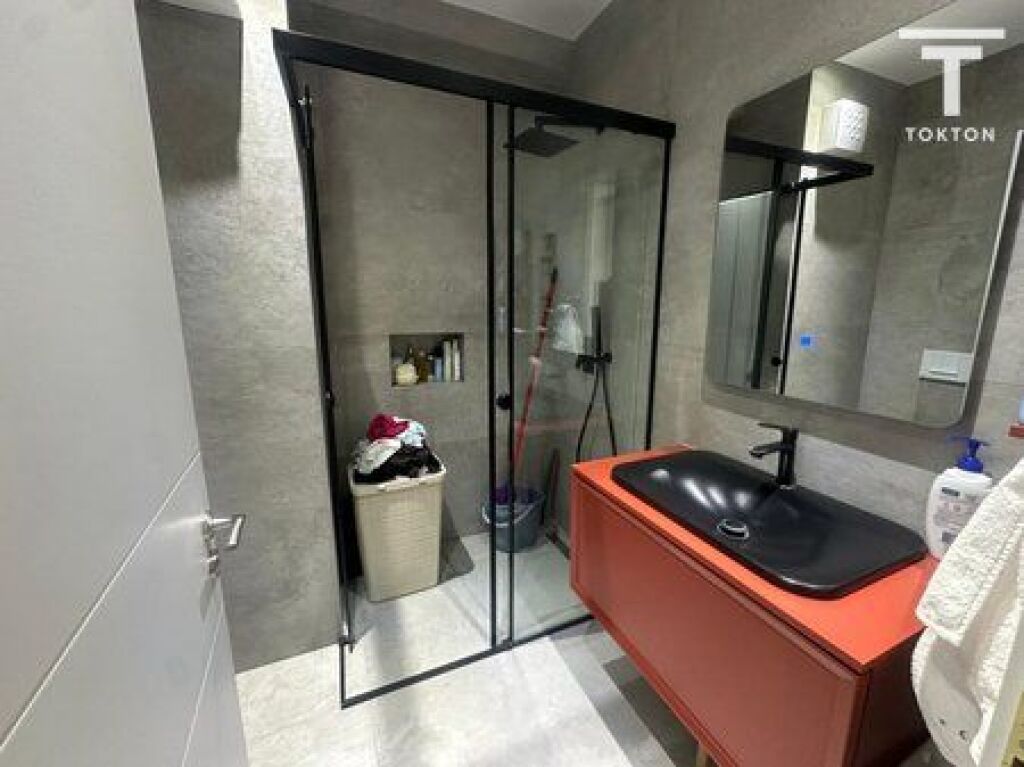 IN VENDITA, APPARTAMENTO 2+1+2+ VERANDA, COMPLESSO URBAN GATE, ASTIR, TIRANA