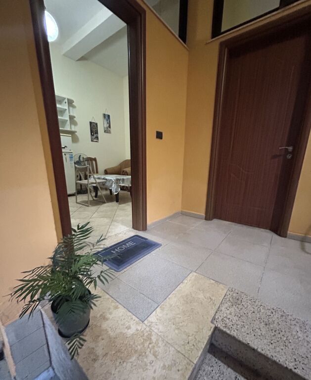 Qera | Shtëpi private 1 + 1 | Siri Kodra | 350 €/muaj