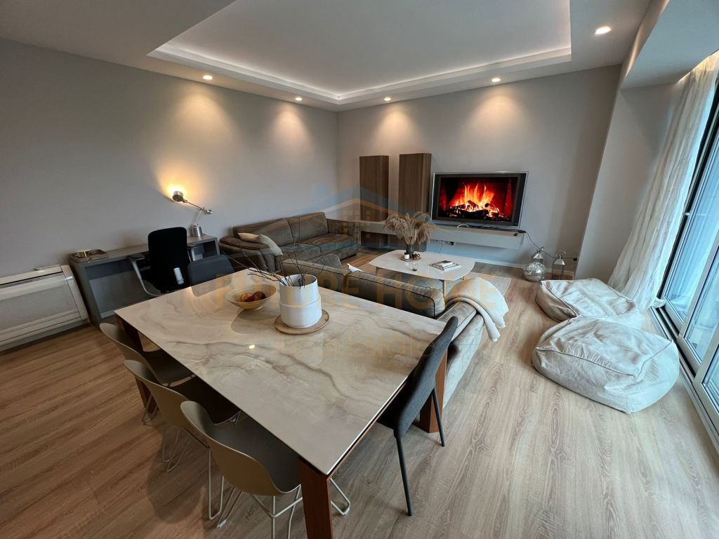 Qira, Apartament 2+1+2, Ambasador 3