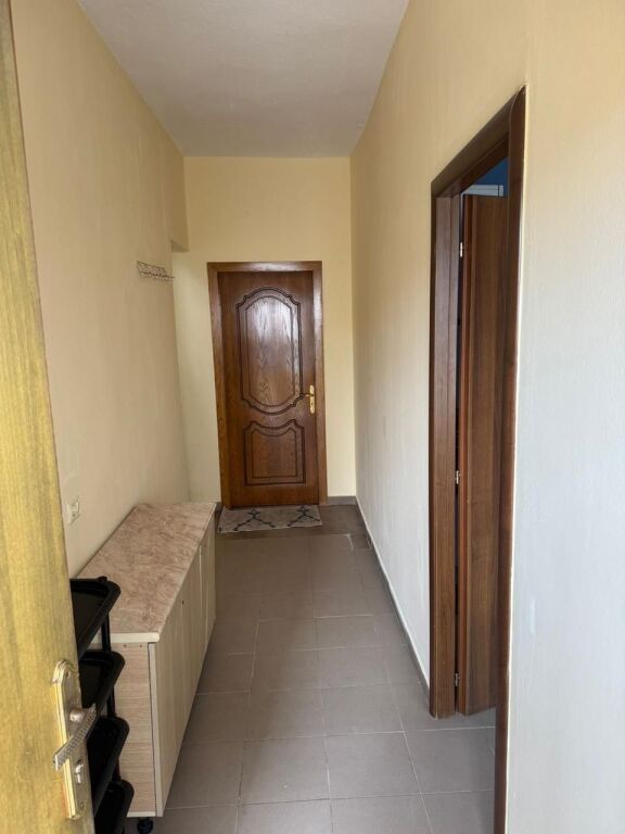 For rent 1+1 VASIL SHANTO 30,000 leke