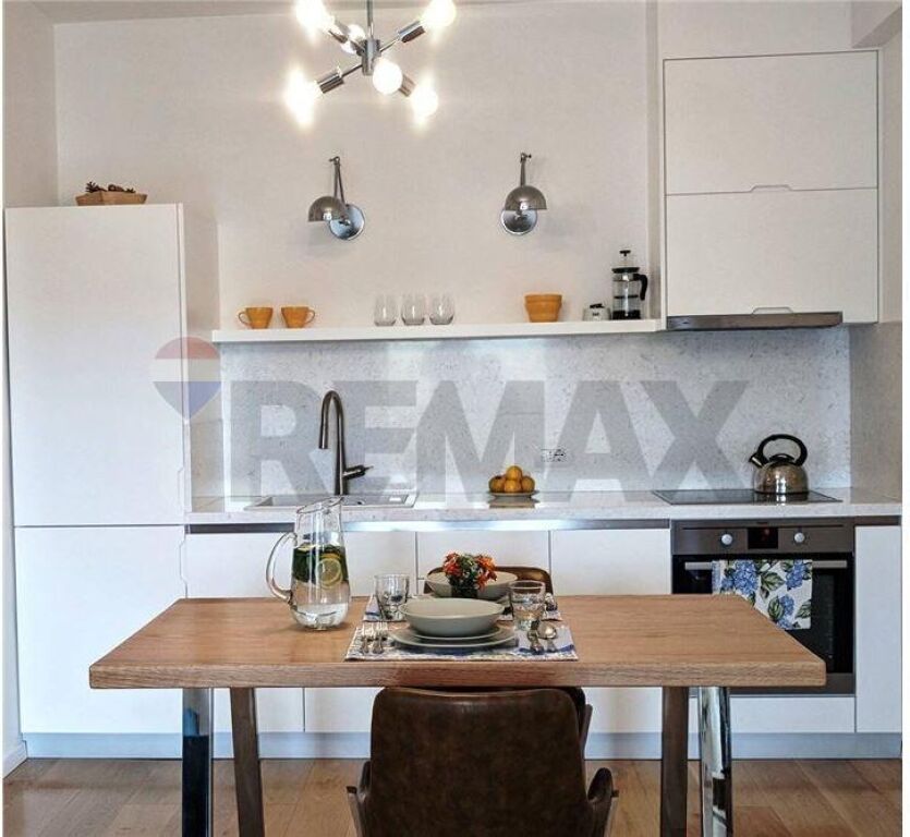 Apartament 1+1 per qira ne Myslym Shyri
