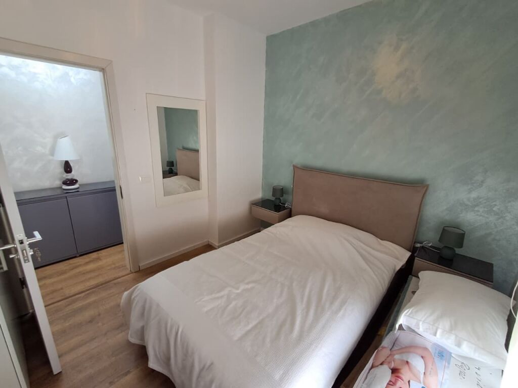 SHITET APARTAMENT 2+1 ME VERANDË 97 M² NË PLEPA