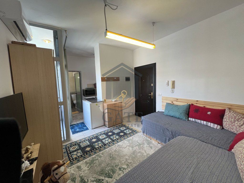 For sale, Studio apartment in Shkëmbin e Kavajës near Hotel Majestic