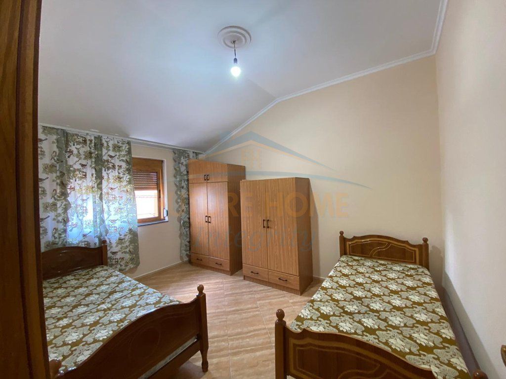 Jap  Apartament  me qera 1+1, Rruga Siri Kodra