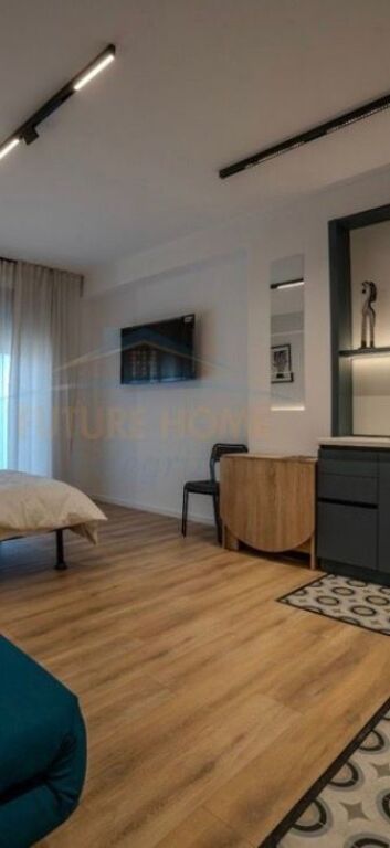 Shitet, Apartament 1+1 (I ndarë në 2 garsoniere), Rruga Siri Kodra, Tiranë.