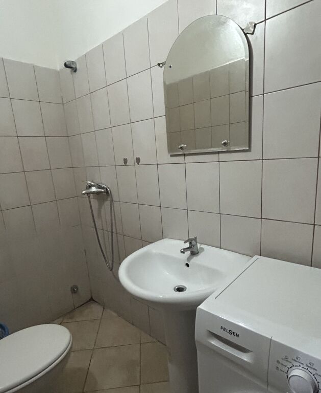 Qera | Shtëpi private 1 + 1 | Siri Kodra | 350 €/muaj