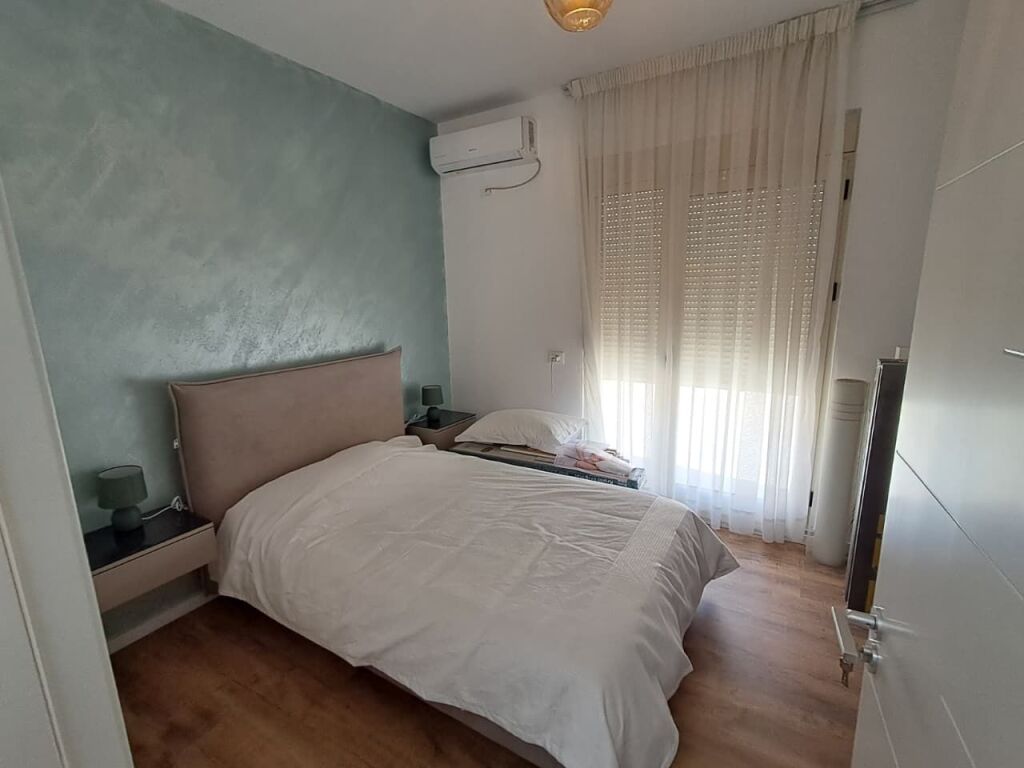 SHITET APARTAMENT 2+1 ME VERANDË 97 M² NË PLEPA