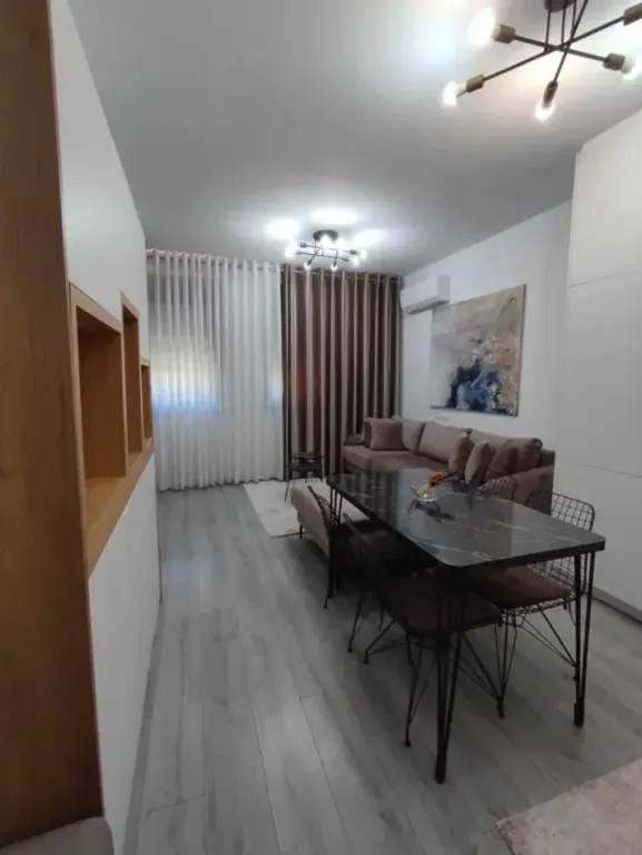 Qera | Apartament 1 + 1 | Yzberisht | 470 €/muaj