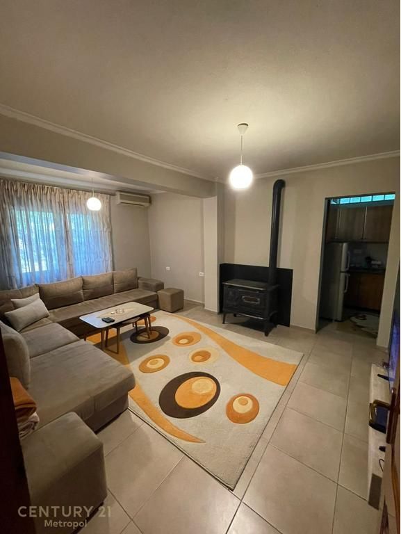 Okazion! Apartament 2+1+2 per shitje ne Allias!