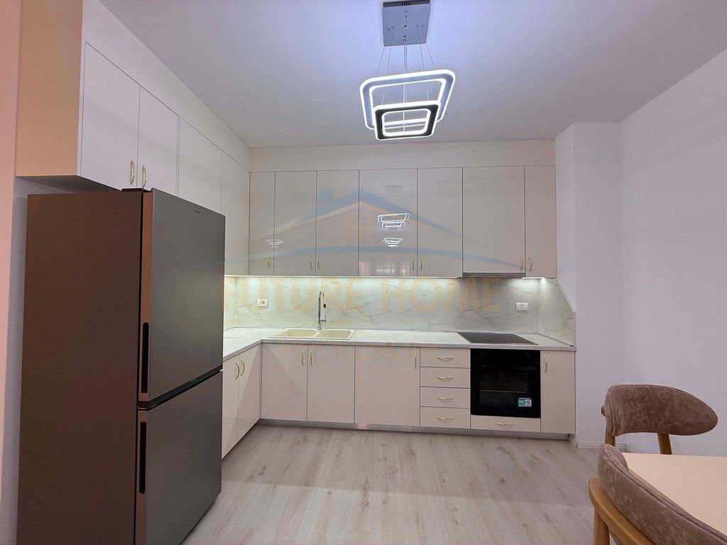 Qera Apartament 2+1+2 , Green City Rezidence , Unaza E Re