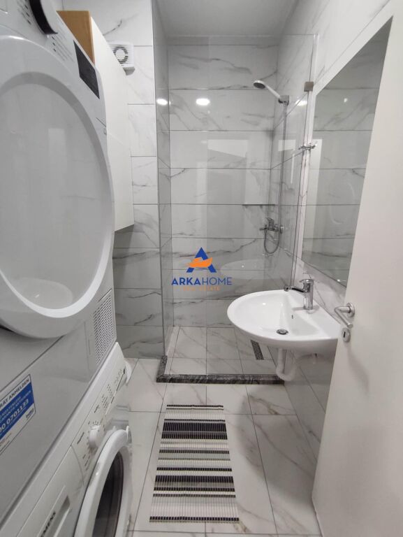 JEPET APARTAMENT 1+1 ME QERA "PRANË SPITALIT AMERIKAN 3" 500 EURO