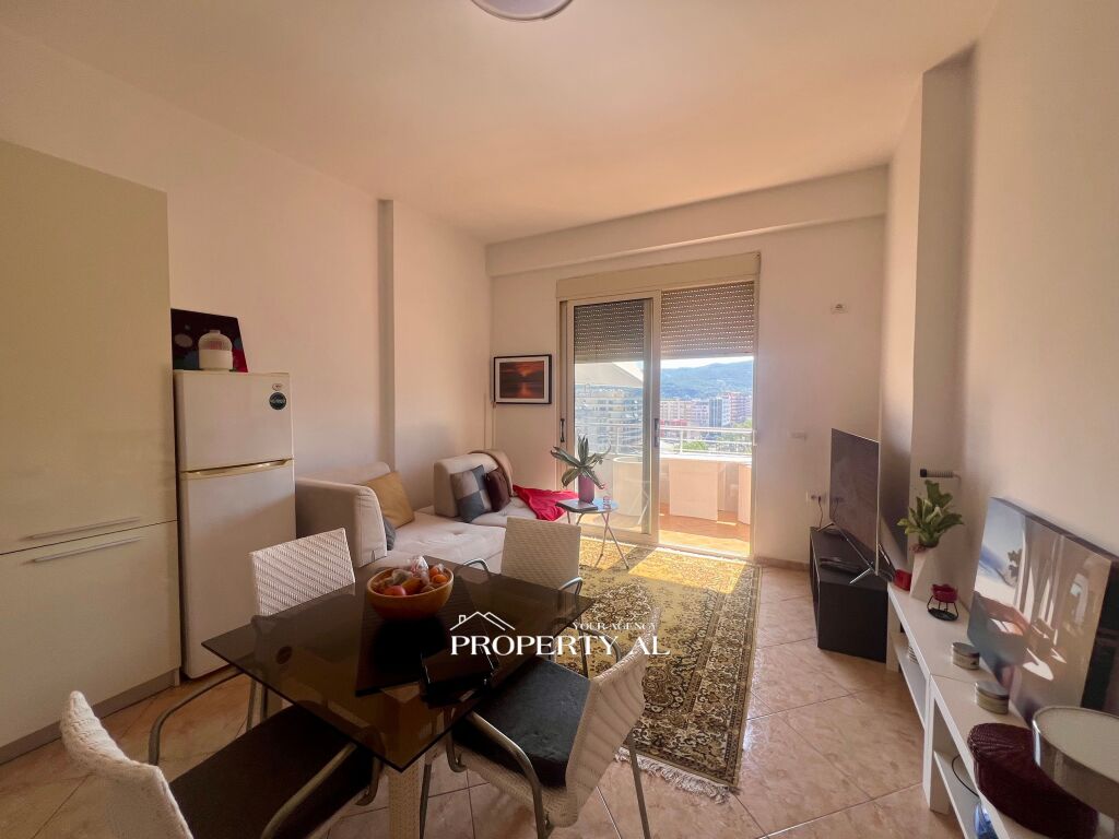 Apartament me Qera në Vlorë – Pamje Fantastike Deti pranë Vlora Marina