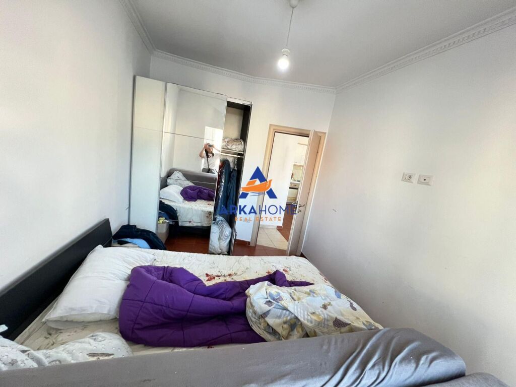 JEPET APARTAMENT ME QERA 1+1+BALLKON "VASIL SHANTO" 600 EURO