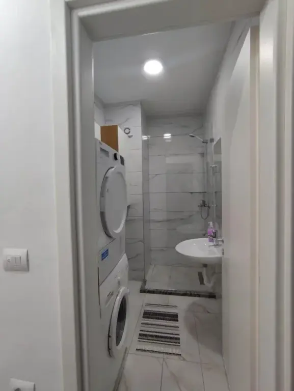 Qera | Apartament 1 + 1 | Yzberisht | 470 €/muaj
