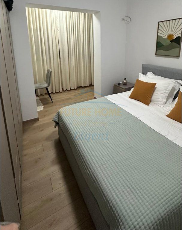 Rent, 2+1 Apartment Center, Tirana. 850 €