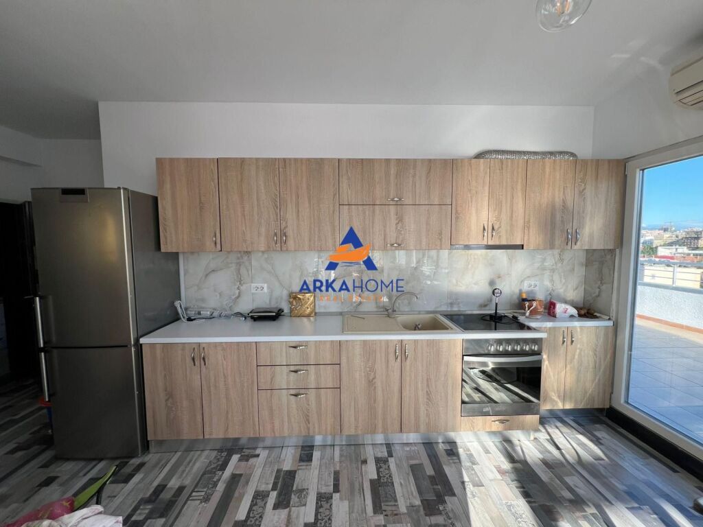 JEPET APARTAMENT ME QERA 1+1+BALLKON "VASIL SHANTO" 650 EURO