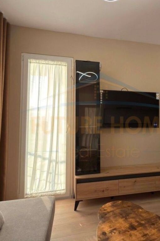 Shitet Apartament 1+1, Unaza e Re