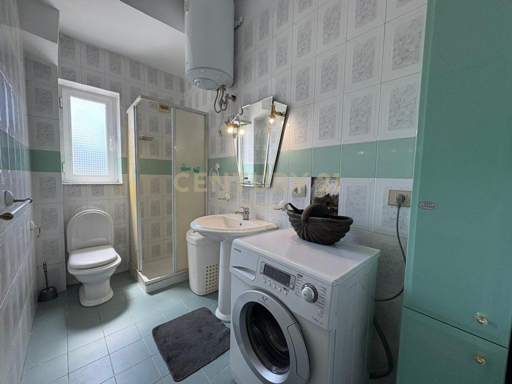 Apartment 1+1 for Rent near Hotel Colosseo – Durrës Street, Tirana!