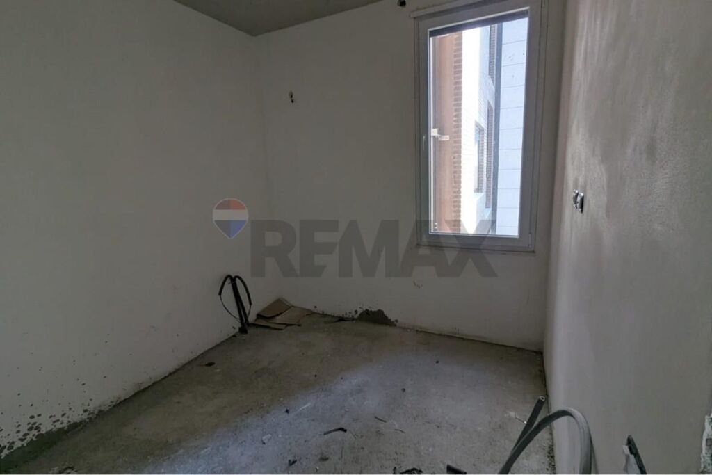Apartament - Për Shitje - Pallati me Shigjeta, Tiranë