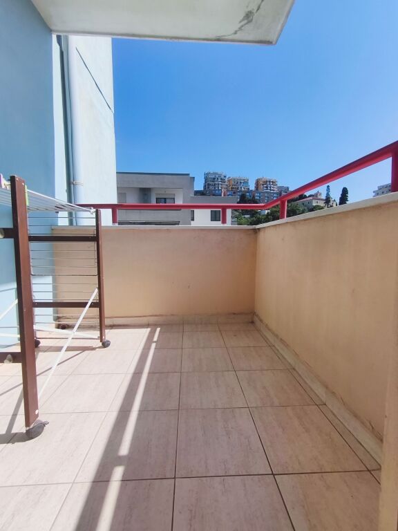 Apartament 3+1 me Pamje nga Deti me Qira në Vollga, Durrës – 165 m², i Mobiluar Plotësisht