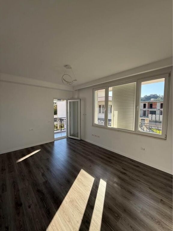 Villa (3-storey) for rent near TEG.