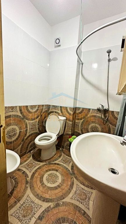Qera, Apartament 2+1, Unaza e Re.