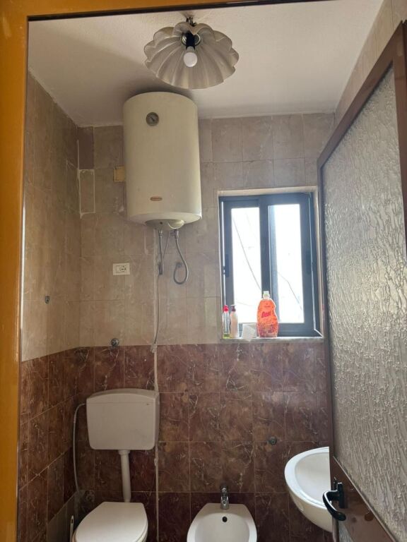 For rent 1+1 VASIL SHANTO 30,000 leke